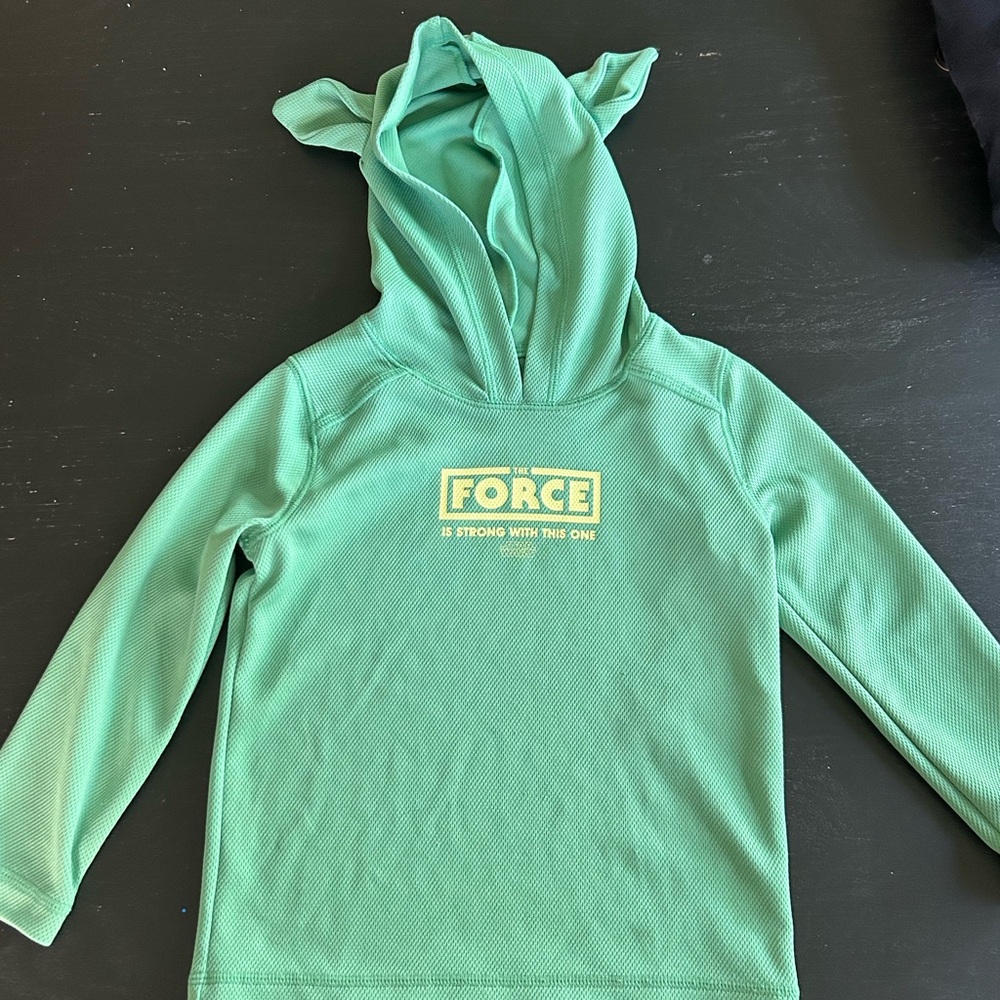 GAP Star Wars Yoda rashguard 3t